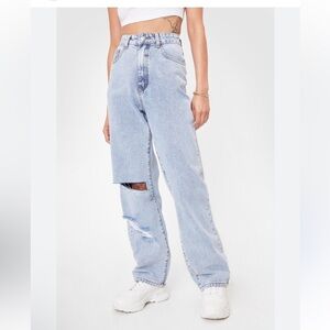 NASTY GAL High Waist Intentionally Distressed Baggy Jeans SZ 6 Lt Blue Denim EUC